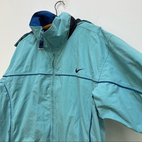 Nike ACG Jacket - Picture 4 of 7